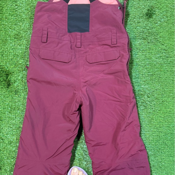 Burton Girls’ Snow Pants - Picture 8 of 9